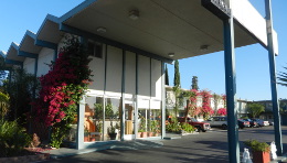 Antioch Executive Inn Entrance